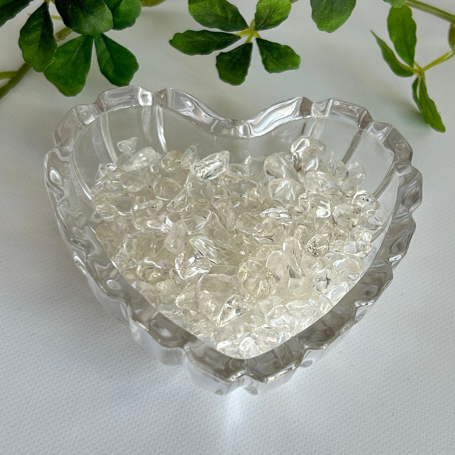 高品質ヒマラヤ水晶さざれ 100g 浄化用/天然石チップ/インテリアに1枚目の画像